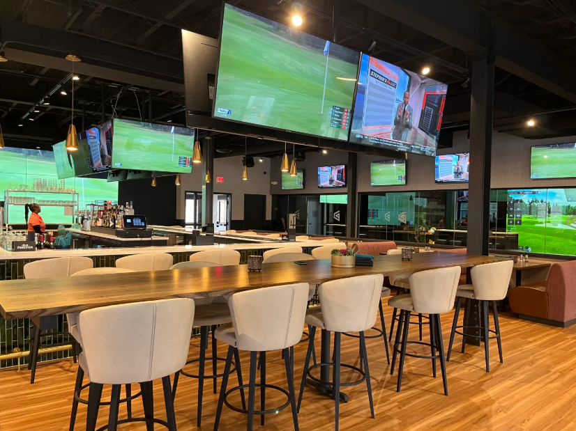 Gimme's Par and Grill interior